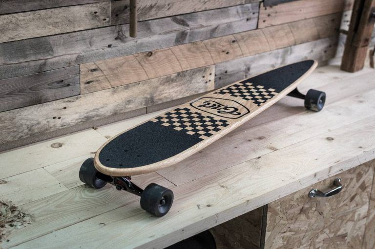 FÜJIN PINTAIL LONGBOARD LONG DAYS CAFE RACER DREAMS