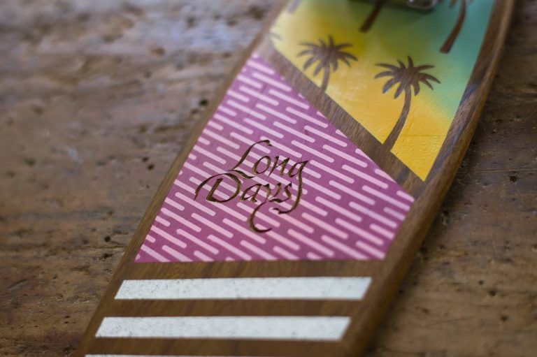 Tabla Mini Skate Mahon Diseñada por Antonyo Marest/Long Days/Longboard